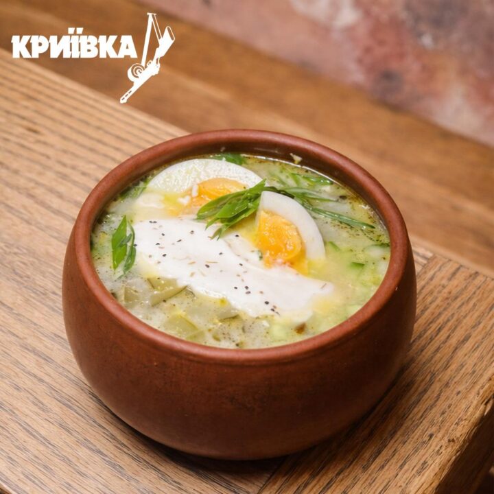 Борщ зелений з кропивою та щавлем