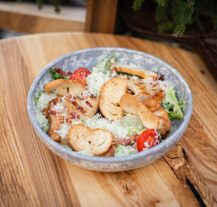 Салат з куркою